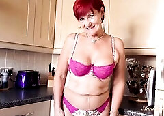 64yr-old Breasty Redhead GILF Housewife Mrs. Linda notices u checking her out , and helps u out by JACKING U OFF & SUCKING YOUR SHLONG! A little s