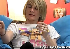 Twink punk Aidan dominates cute Preston Andrews with anal pounding