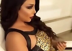 Arab Star Rola Yammout Hot Sexy