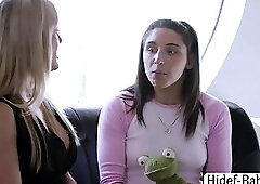 Hot Brandi eats babysitter Abellas pussy