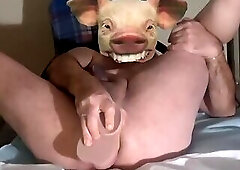 Dildo grosso nel culo in fondo