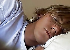 Foot fetish twinks suck each other off and masturbate together