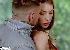 Elena has had a pretty bad break up with her boyfriend - he has left her for a mutual friend. But when she is least expecting it, she gets an interest