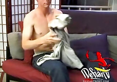 Amateur Justin Jacks Off