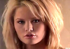 Alexis Ford looks good enough to eat