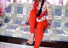 Indian Boy Found His Maid Ass Cleavage Naked That Made Him Crazy