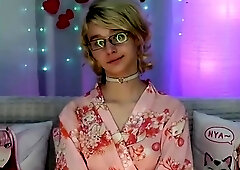 Amateur Blonde Teen Plays Solo with Toy Webcam Porn