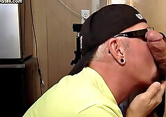 Amateur gloryhole lover deepthroats