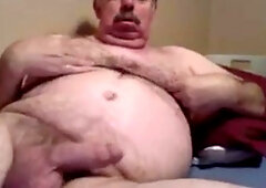 dad spunks on webcam