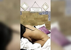 I suck my boss's knob so this chab'll give me a raise