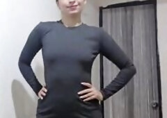This day I’m trying on a soft grey costume at home and sharing how it fits, moves, and feels in a natural setting. This is a relaxed, real try-on se