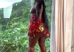 Hot Ebony MILF amazing amateur porn