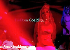 Crossdress And Jerk Off