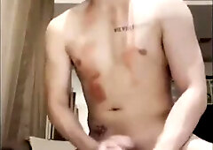 Thai gay นายแบบอาร์ม ชักว่าวโชว์