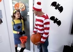 Evelyn Stone gets a cumshot in her mouth after the Halloween fuck