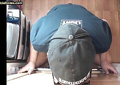 Gloryhole amateur mature gay deepthroats cock in home video