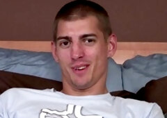 Solo: Interactive Solo Chatting