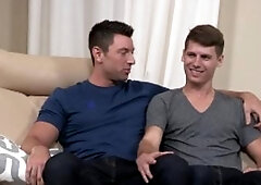 SeanCody: Shaw next to nervous Emmett bareback sucking cock
