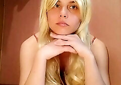 I'm a Youthful Sexy Doxy