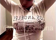 SQUIRTING IN THE HOTEL