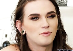 Raven trans gym bunny hottie ass bangs and licks rod then blows her load