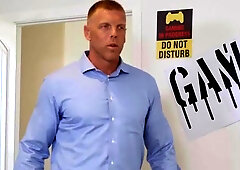 DrillMyHole - Logan Cross smashing twink Tristan Hunter in the bed