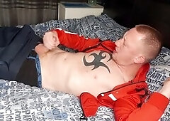 tomtom with big ginger cock