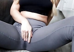 Oozing Moist Twat Sounds - Cum in My Leggins