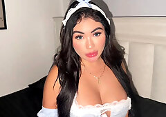 Me La Metio Toda Mientras Limpiaba Me Lleno El Cono De Leche - Alejandra Palacios