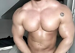 flexxxcouple cumming hands free