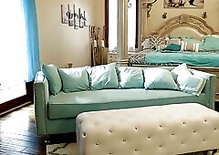 Slender transbabe Mandy Micthell dominates in anal