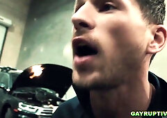 Dude converse turns into steaming ass fucking humping