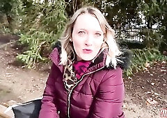 Kelly, a charming mother I'd like to fuck with large boobs, gets a hard bang