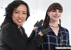 Submissive Ts Natalie Mars Gets Wild Blowjob