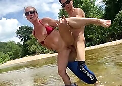 19yo & Cougar impregnated outdoors , Trickling CREAMPIE urinate rinse on the river