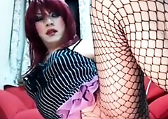 Hands-Free Fun: Asian Amateur Masturbates