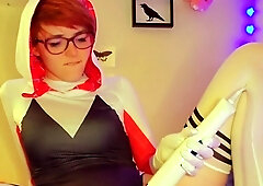 Beautiful wife masturbating show with webcam with toys