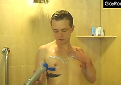 Michael Jams Troy's Taut Culo While He Freshens Up In The Bathroom