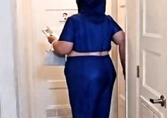 big beautiful woman SSBBW Boss milk each drop of cum from employee dick, coz no water was obtainable to swallow