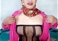 Hijah Ladyboy Slut Riding Dildo & Cum