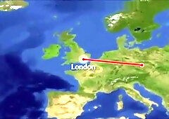 London student 18+ meets his Roomies