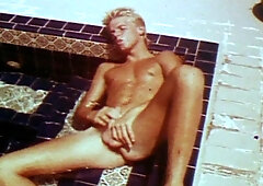 VintageGayLoops Video: Bronze Boy