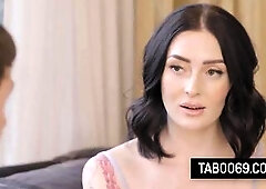 Intimate Investigator Suggests Housewife To Cheat On Her Spouse