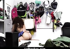 Willow Ryder Has to Confess Her Breeding Kink to The Tough Security Guard - Lyftersex