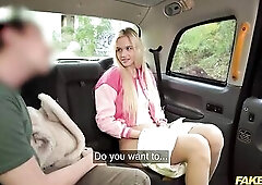 I'm the first chap to spunk inside her cunt - Fake Taxi