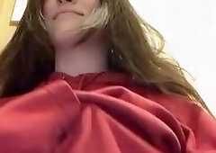 Big Tits brunette 19yo