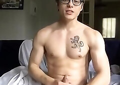 Fit glasses wearing cutie
