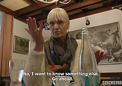 Czech Streets 113 Tour guide from Karlstejn