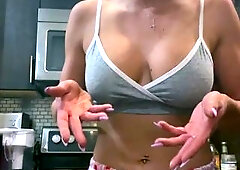 Amateur Blonde Teen Plays Solo with Toy Webcam Porn