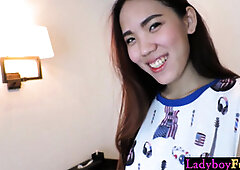 Amateur Asian shemale enjoys anal sex 3